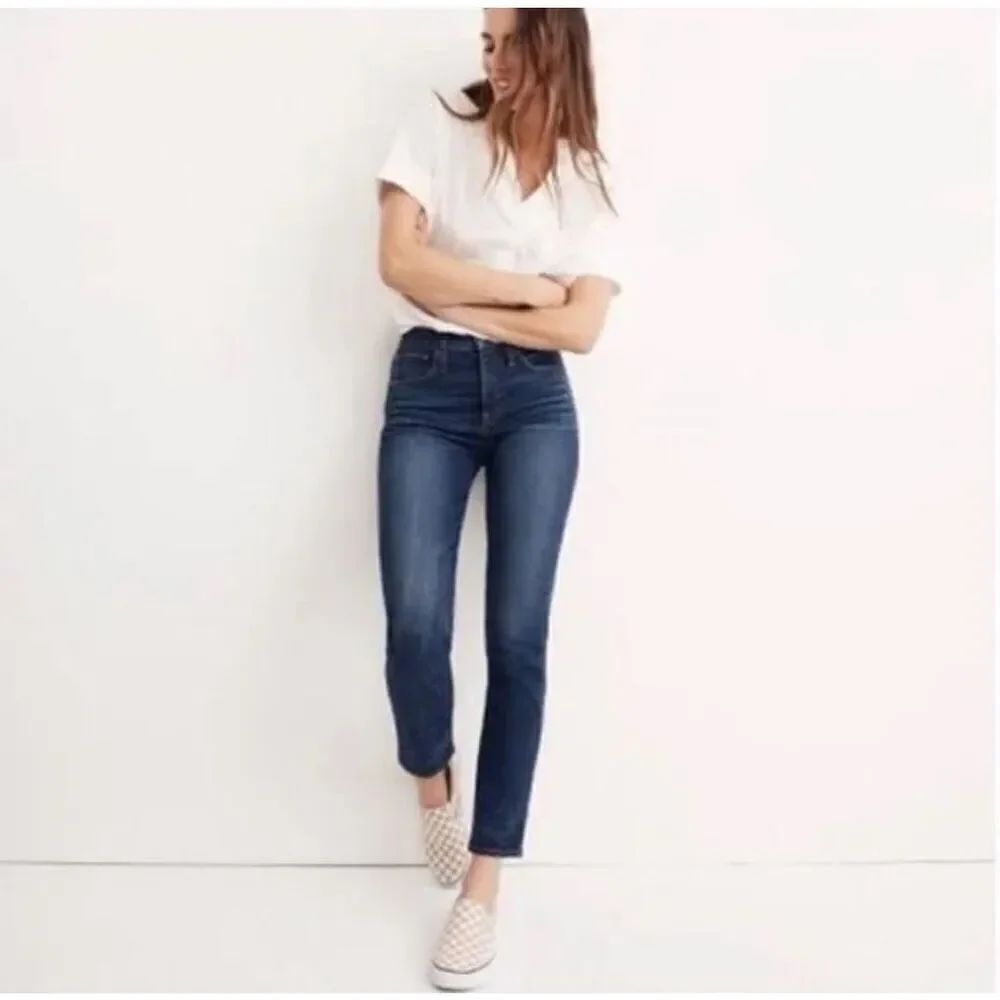 Madewell sustainable dark wash Rail Straight 26x32 jeans